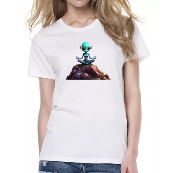 Camiseta Baby Look Alien adamaste - Imagem 2