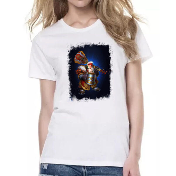 Camiseta Baby Look Empires and Puzzles Heroi Kiril Traje - Imagem 2