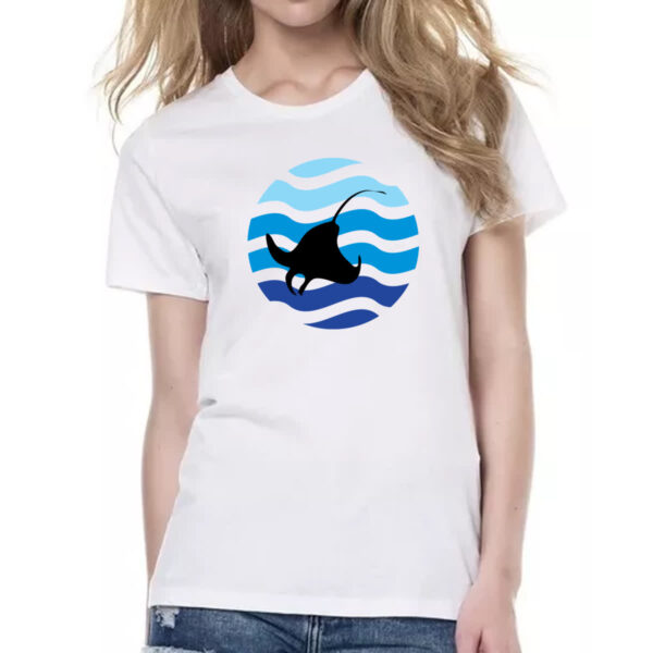 Camiseta Baby Look Animais marinhos arraia silhueta sunset - Imagem 2