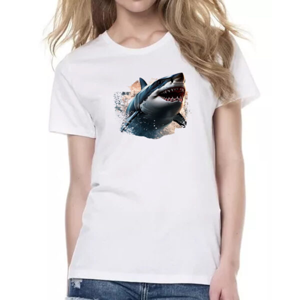 Camiseta Baby Look Grande Tubarao Branco - Imagem 2