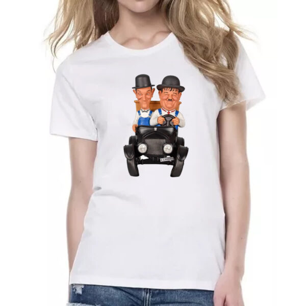 Camiseta Baby Look Nostalgia O Gordo e o Magro Calhambeque - Imagem 2