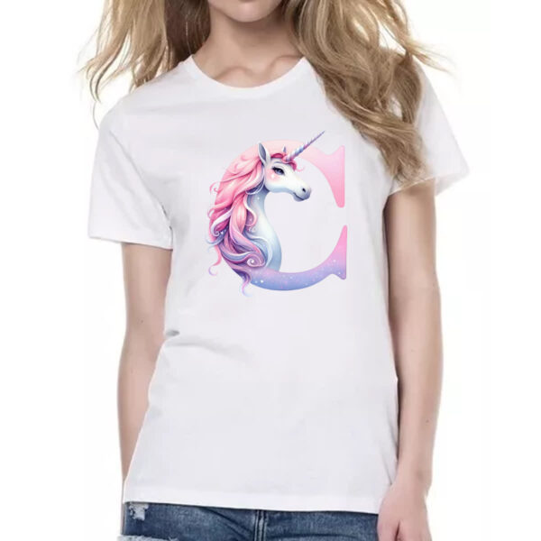 Camiseta Baby Look Unicornio Alfabeto Letra C - Imagem 2