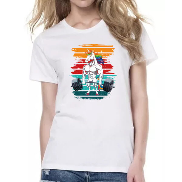 Camiseta Baby Look Unicornio maromba - Imagem 2