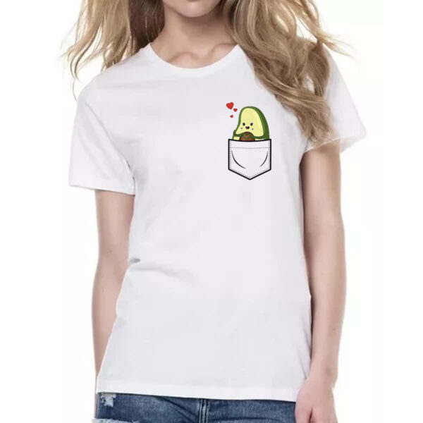Camiseta Baby Look Abacate no bolso - Imagem 2