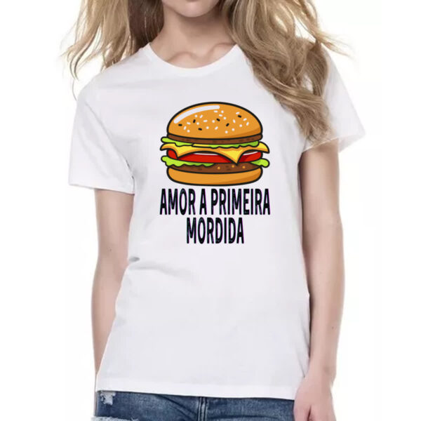 Camiseta Baby Look Hamburguer amor a primeira mordida - Imagem 2