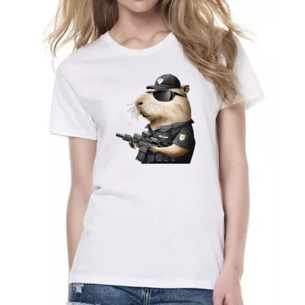 Camiseta Baby Look Capivara SWAT - Imagem 2