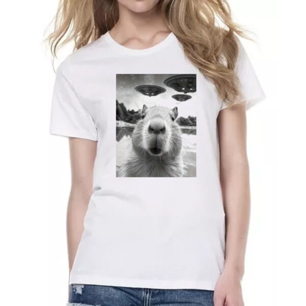 Camiseta Baby Look Capivara UFOs - Imagem 2
