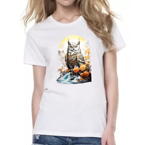 Camiseta Baby Look Coruja do Gelo Sunset - Imagem 2