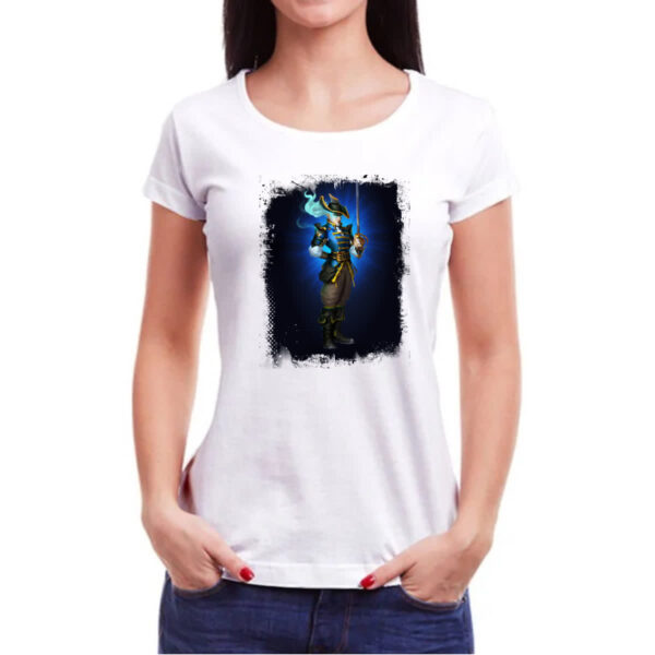 Camiseta Baby Look Empires and Puzzles Heroi Finley - Imagem 3