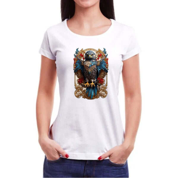 Camiseta Baby Look Falcao majestoso - Imagem 3