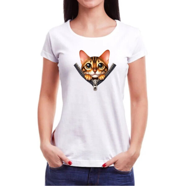 Camiseta Baby Look Gato de bengala no ziper - Imagem 3