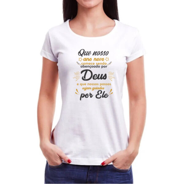 Camiseta Baby Look Ano novo comandado por Deus - Imagem 3