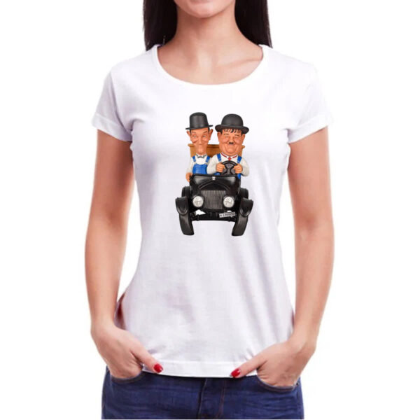 Camiseta Baby Look Nostalgia O Gordo e o Magro Calhambeque - Imagem 3