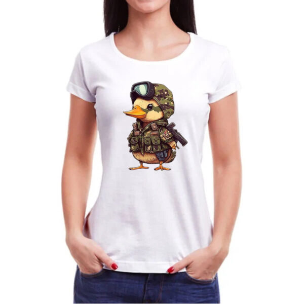 Camiseta Baby Look Patinho militar - Imagem 3
