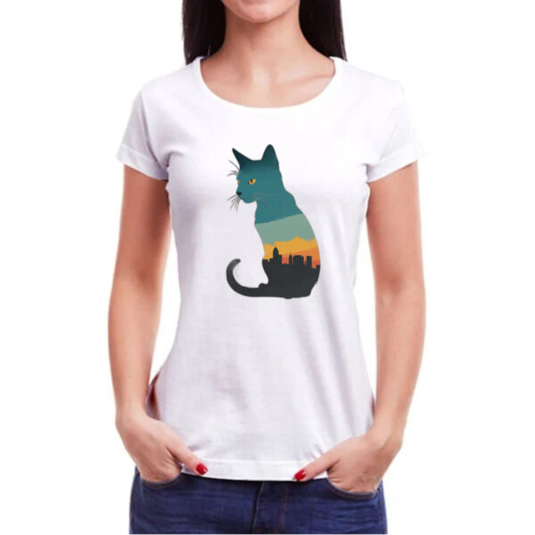 Camiseta Baby Look Silhueta gato cidade noturna - Imagem 3