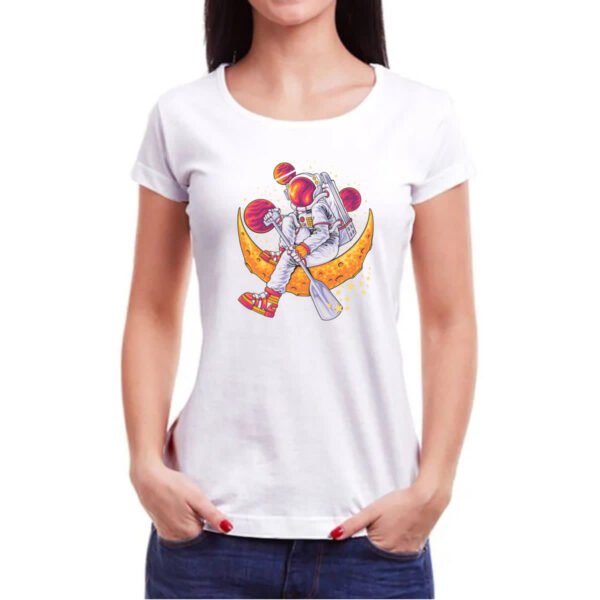 Camiseta Baby Look Astronauta remando na lua - Imagem 3