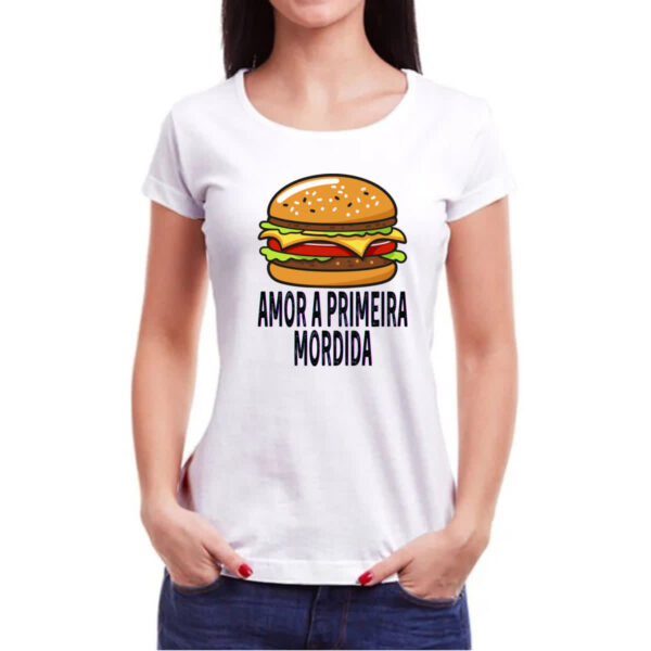 Camiseta Baby Look Hamburguer amor a primeira mordida - Imagem 3