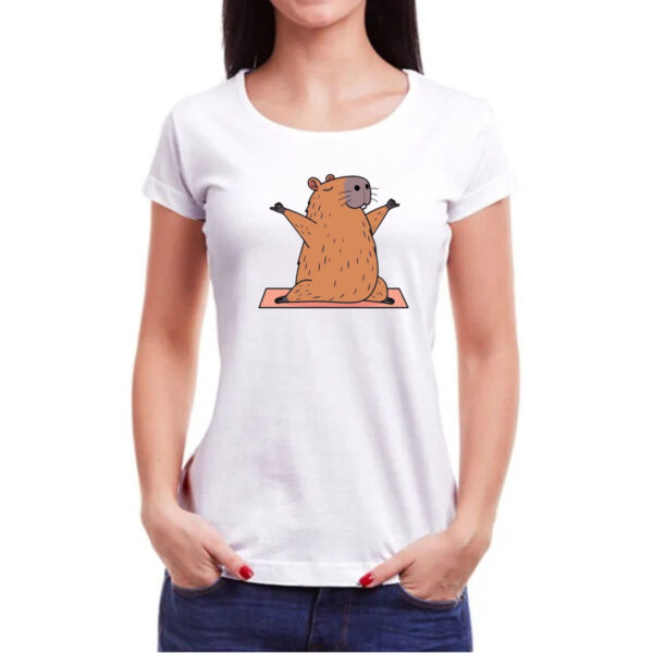 Camiseta Baby Look Capivara yoga - Imagem 3