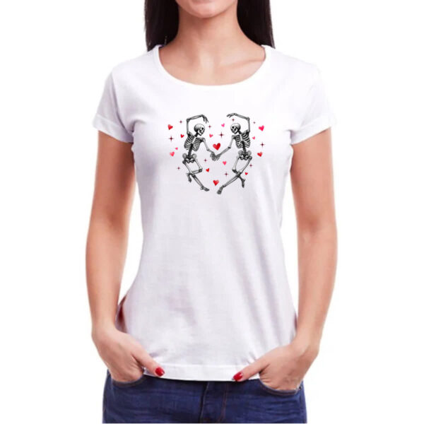 Camiseta Baby Look Coracao esqueletos - Imagem 3