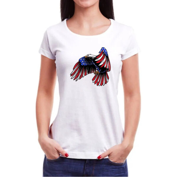 Camiseta Baby Look Aguia penas bandeira EUA - Imagem 3