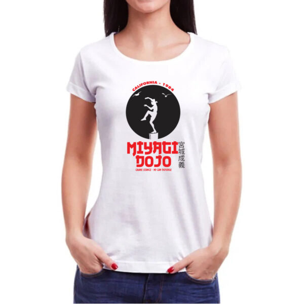 Camiseta Baby Look Daniel Miayagi Dojo - Imagem 3