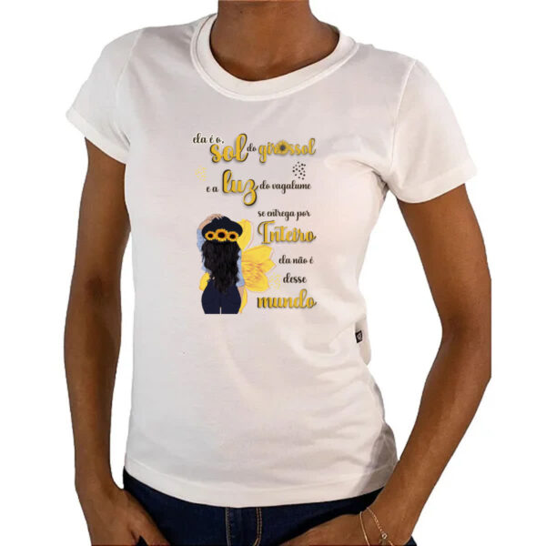 Camiseta Baby Look Mulher e o girassol e a luz - Imagem 4