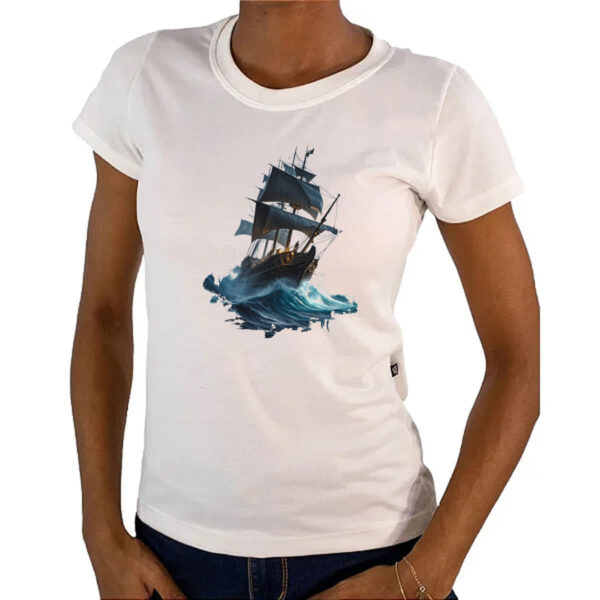 Camiseta Baby Look Navio em mar aberto - Imagem 4