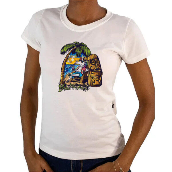 Camiseta Baby Look Unicornio relaxando de ferias - Imagem 4