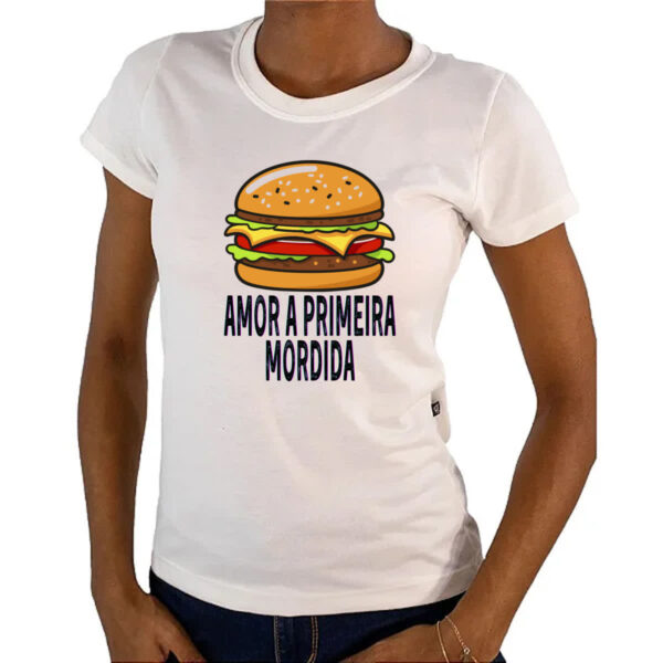 Camiseta Baby Look Hamburguer amor a primeira mordida - Imagem 4