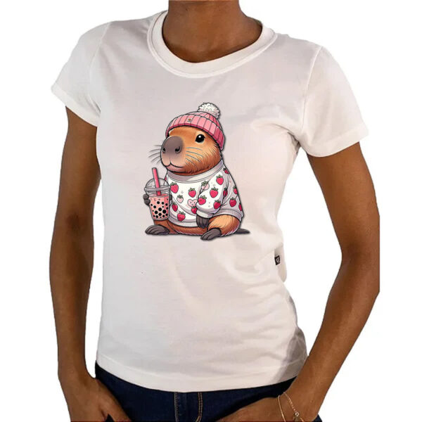 Camiseta Baby Look Capivara tomando milk shake - Imagem 4