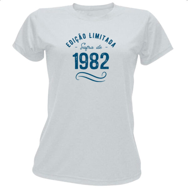 Camiseta Baby Look Ano de safra 1982
