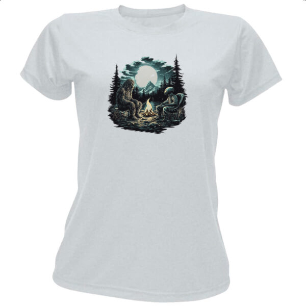 Camiseta Baby Look Pe Grande Acampamento Alien