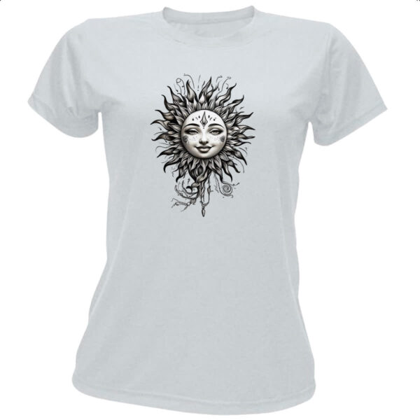 Camiseta Baby Look Sol blackwork tatoo style