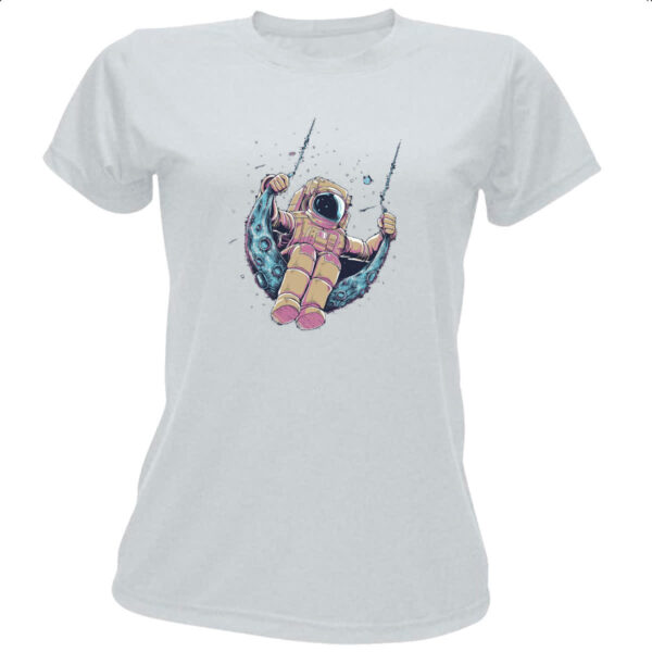 Camiseta Baby Look Astronauta no balanco lunar
