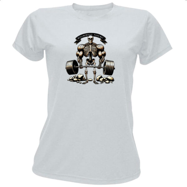 Camiseta Baby Look Caveira instalando musculos
