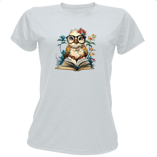 Camiseta Baby Look Coruja sobre o livro do conhecimento