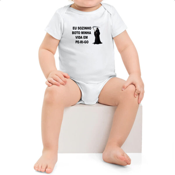 Body infantil Eu sozinho boto minha vida em perigo - Imagem 2