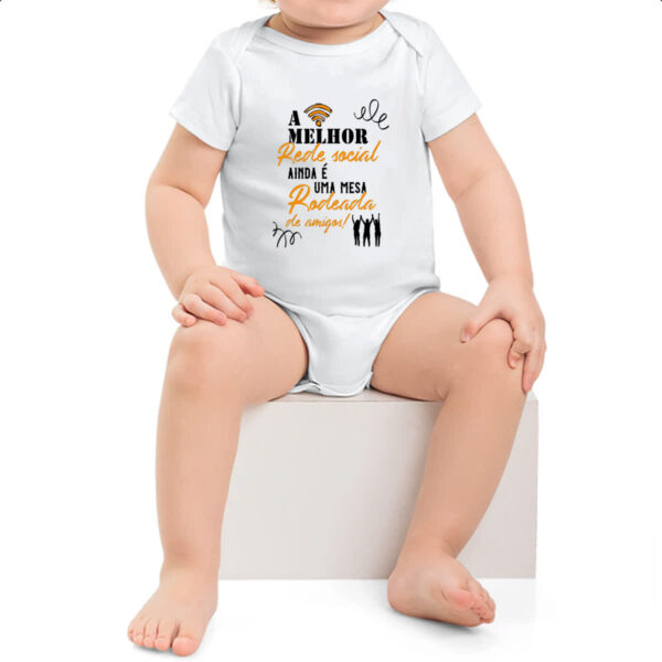 Body infantil A melhor rede social ainda e uma mesa rodeada de amigos - Imagem 2