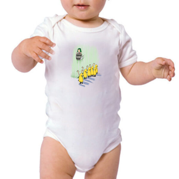 Body infantil Chaves descendo as cataratas em um barril - Imagem 3