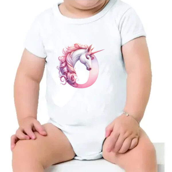 Body infantil Unicornio Alfabeto Letra O - Imagem 4