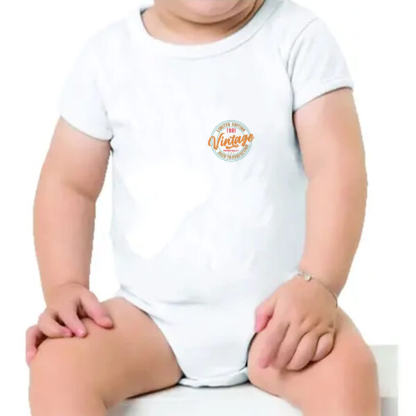 Body infantil Brasao Limited Edition Vintage 1981 - Imagem 4
