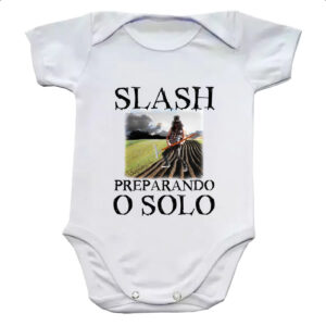 Body infantil Slash preparando o solo
