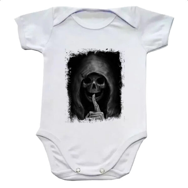 Body infantil A morte pede silencio