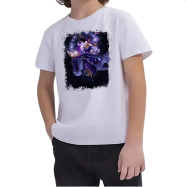 Camiseta Infanto Juvenil Empires and Puzzles Heroi Agrafena - Imagem 2