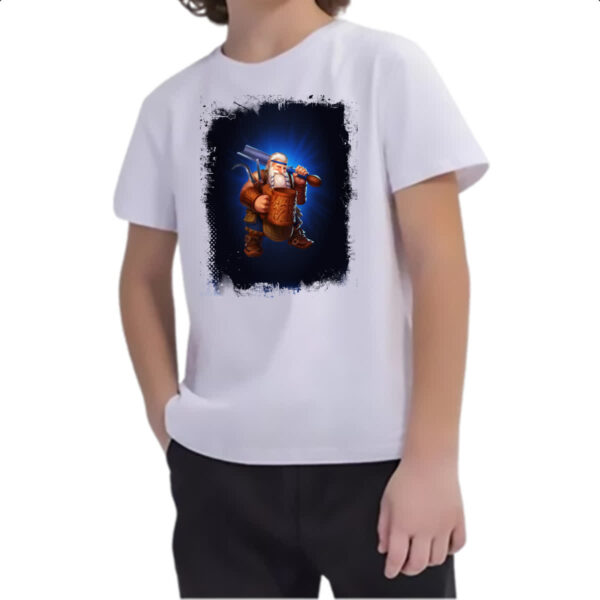Camiseta Infanto Juvenil Empires and Puzzles Heroi Kiril Traje 2 - Imagem 2