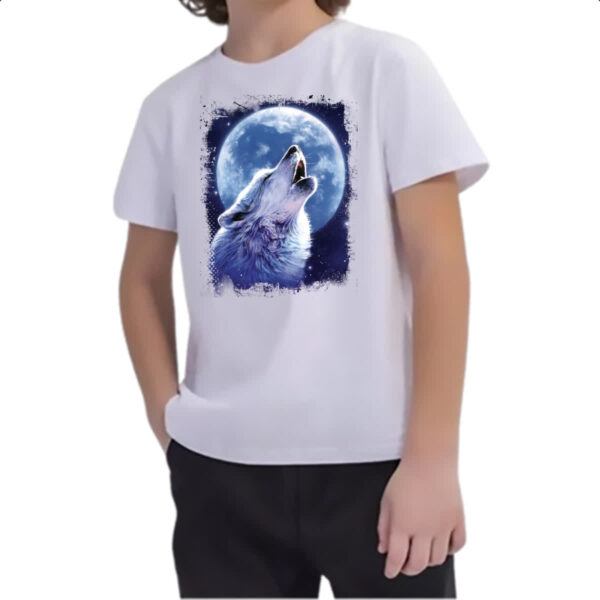 Camiseta Infanto Juvenil Lobo uivando ao luar - Imagem 2