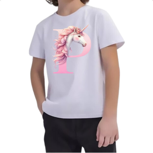 Camiseta Infanto Juvenil Unicornio Alfabeto Letra P - Imagem 2