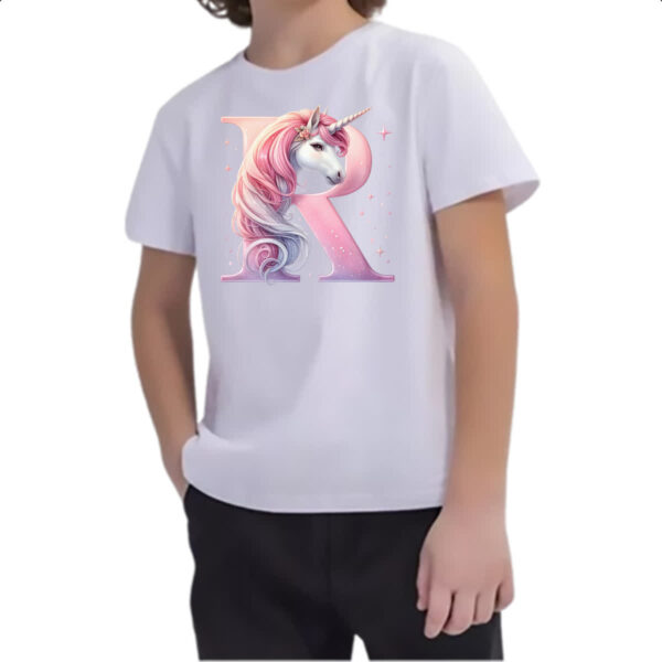 Camiseta Infanto Juvenil Unicornio Alfabeto Letra R - Imagem 2