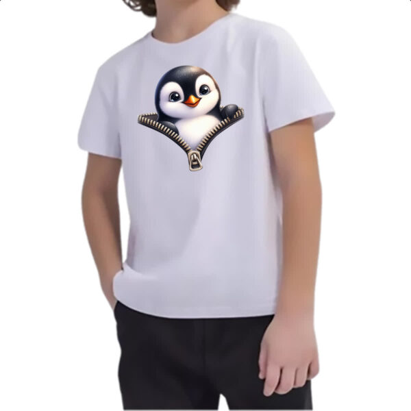 Camiseta Infanto Juvenil Pinguin no ziper - Imagem 2