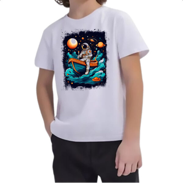 Camiseta Infanto Juvenil Astronauta e o bote - Imagem 2
